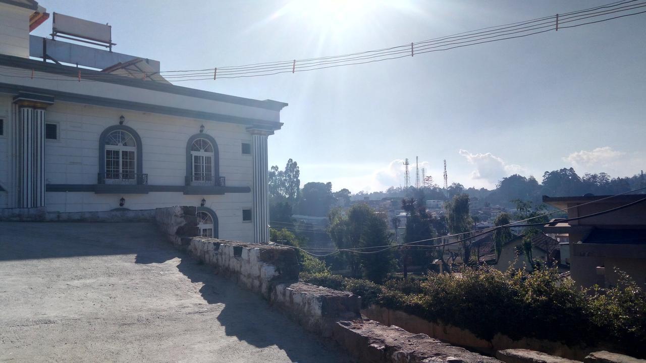 Hotel Vasantham Palace Ooty Exteriér fotografie